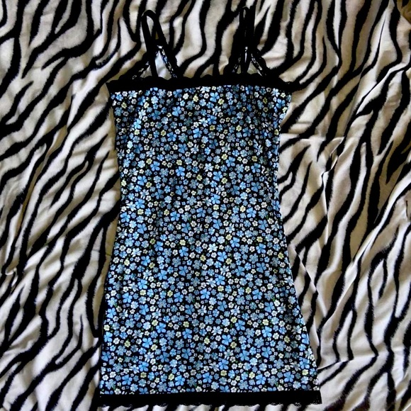 H&M DIVIDED (Size M) Blue Floral Black Slip Dress - Picture 5 of 8